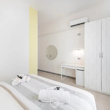 Poetto Family House - Near The Beach דירה קליארי